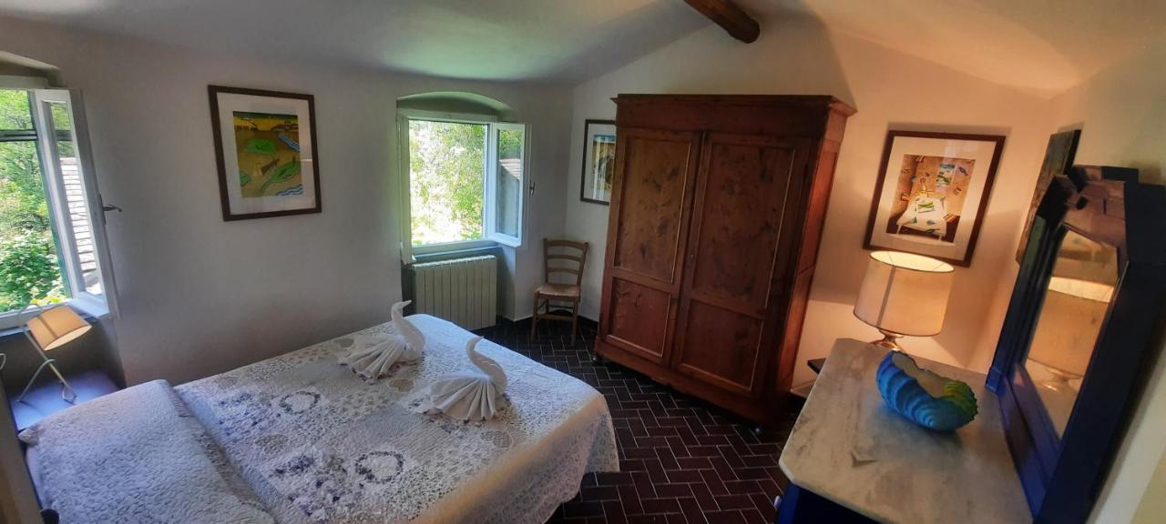 Appartement Vecchio Mulino Fontona Girasole à Chiesanuova  Extérieur photo